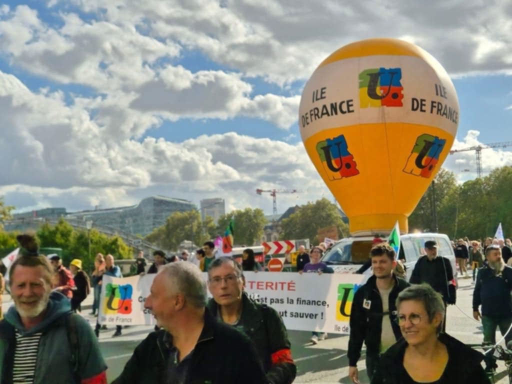 Demonstration gegen Barnier in Frankreich